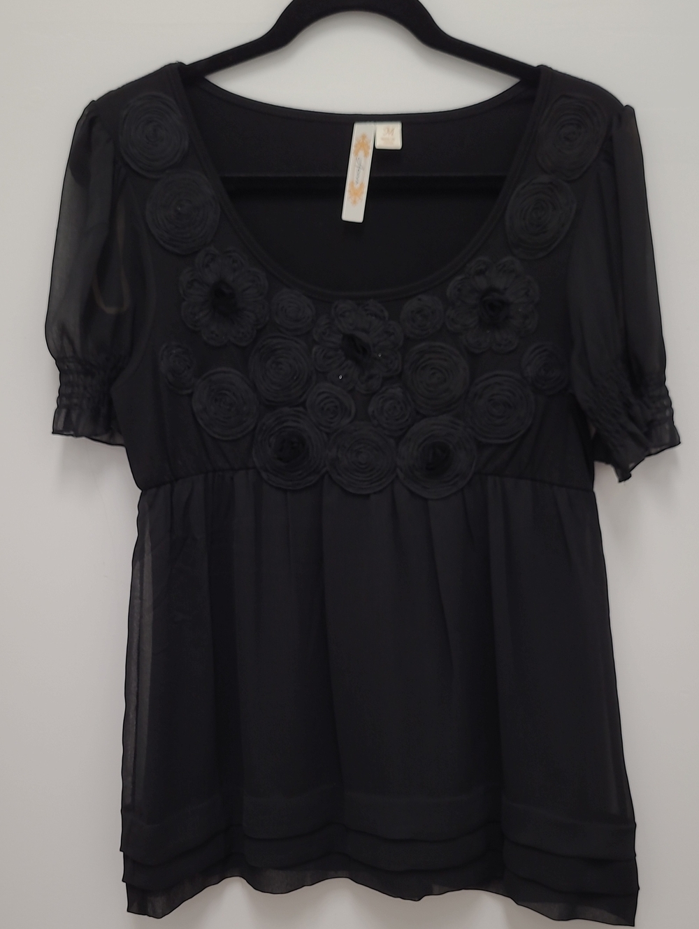 Adiva Black Floral Appliqué Rosette Scoop Neck Blouse